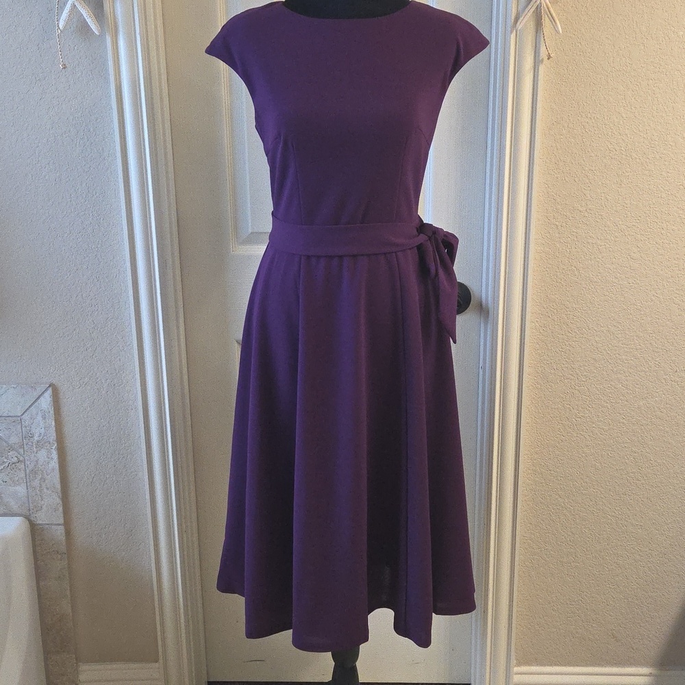 Elegant Purple Cap Sleeve Dress NWOT - Picture 8 of 16